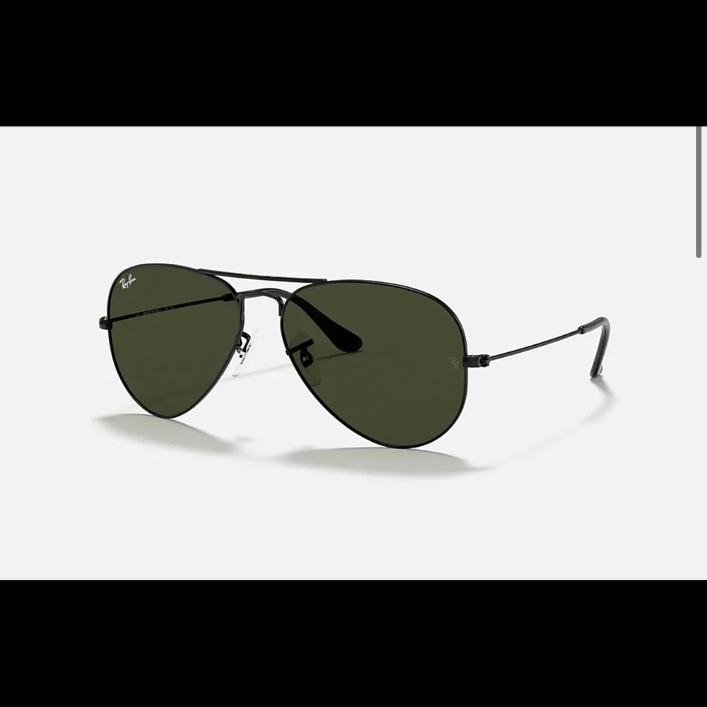 Ray-Ban Black Aviator Sunglasses